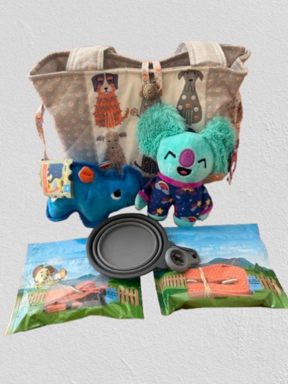 NWT Dog Kit in a Bag (look inside the bag)